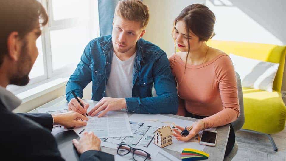 3 צעדים פיננסים שחשוב לקחת בחשבון כשרוכשים דירה!